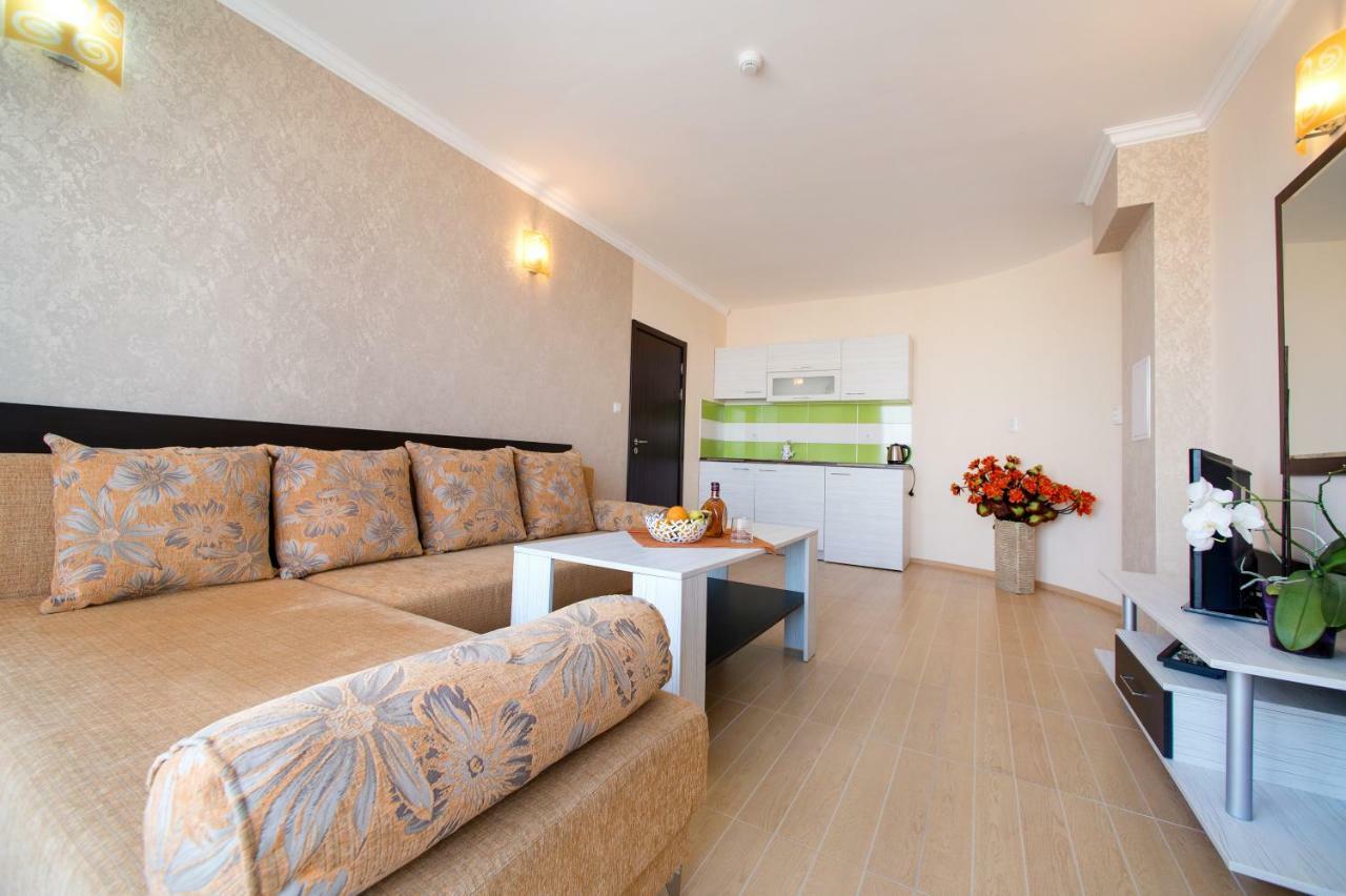 Hotel Iris Несебир Екстер'єр фото