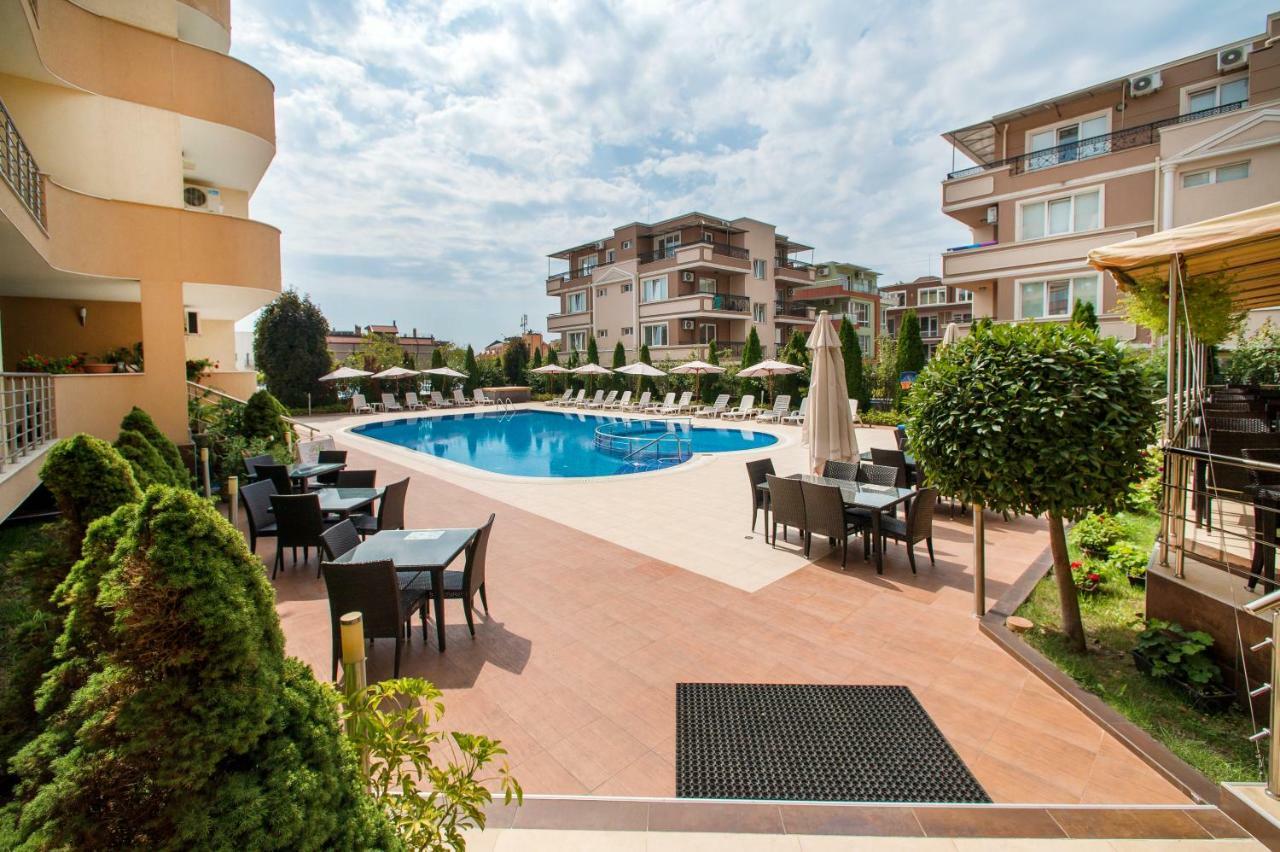 Hotel Iris Несебир Екстер'єр фото